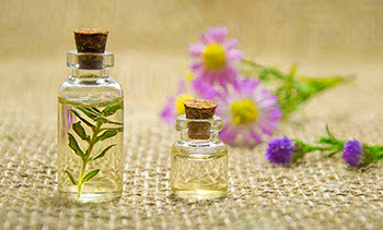 Oli essenziali naturali Oli essenziali naturali