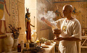 Aromaterapia nell'antichità Aromaterapia nell'antichità